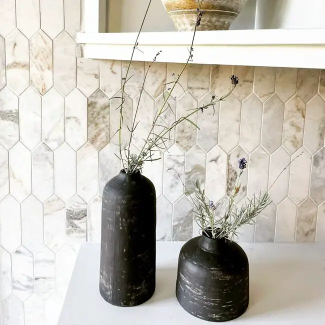 Chic Sophistication of Black Vases