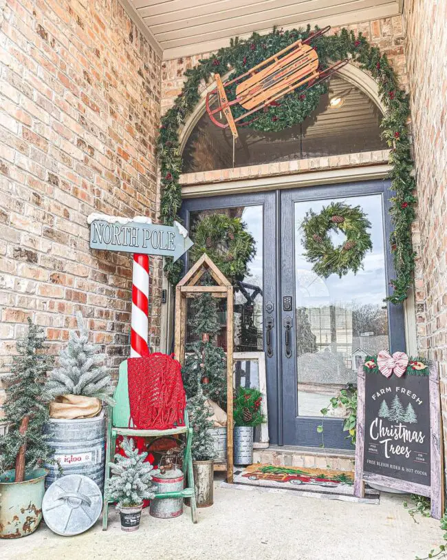 A Front Porch with a Vintage Holiday Look