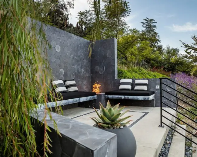 Chic Urban Fire Pit Retreat