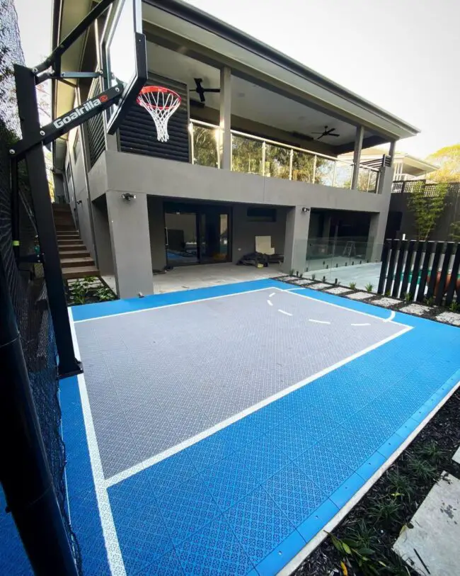 Seamlessly Integrated Modern Sports Court