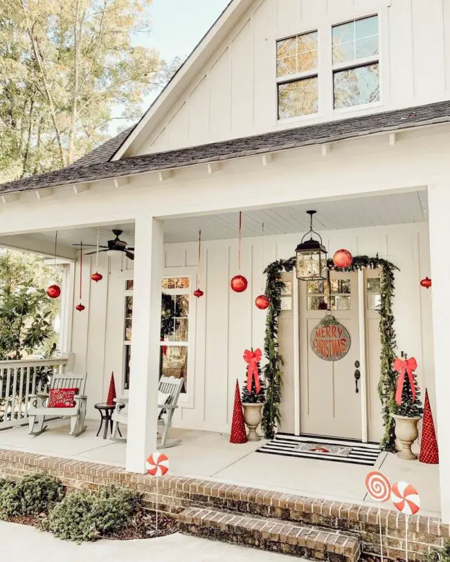 A Red & White Porch for a Classic Holiday Look