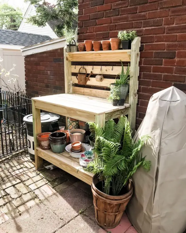 Cozy Corner Bench Designed For Potting