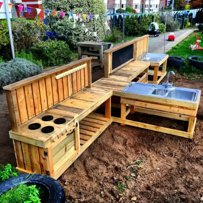 DIY Rustic Play Kitchen Setup