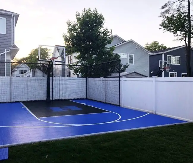 Sleek Blue and Black Compact Court