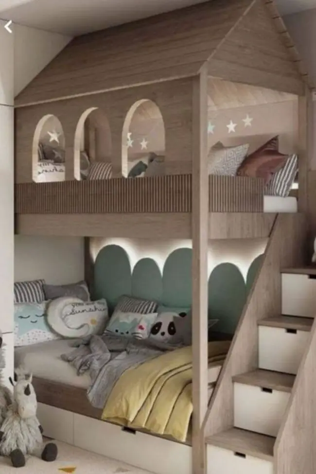 Whimsical Treehouse Bunk Bed Design