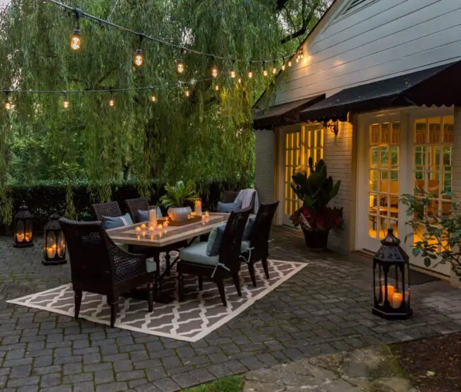 Charming Al Fresco Dining Under Twinkling