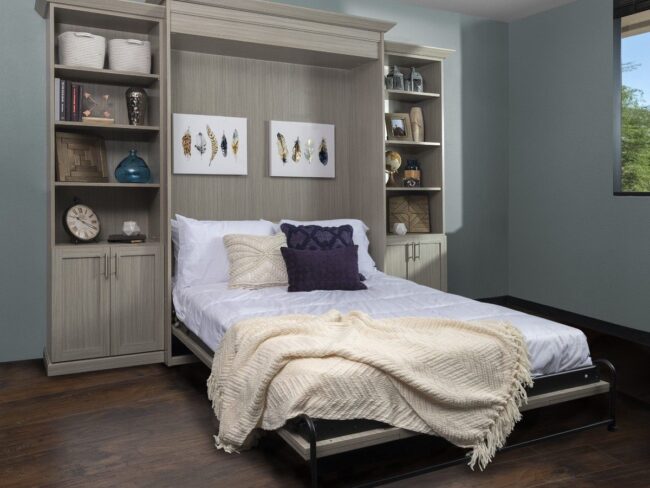 Adaptable Murphy Bed Featuring Custom Shelving Options