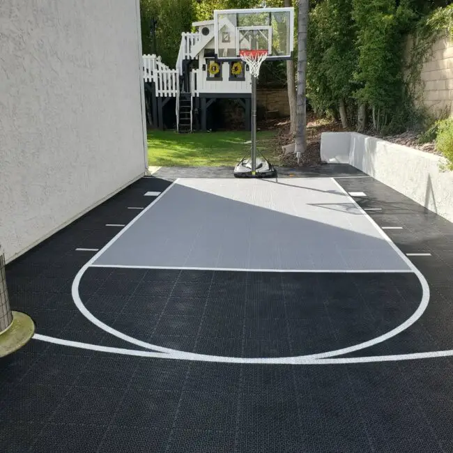 Slim-Profile Court Optimized for Small Spaces