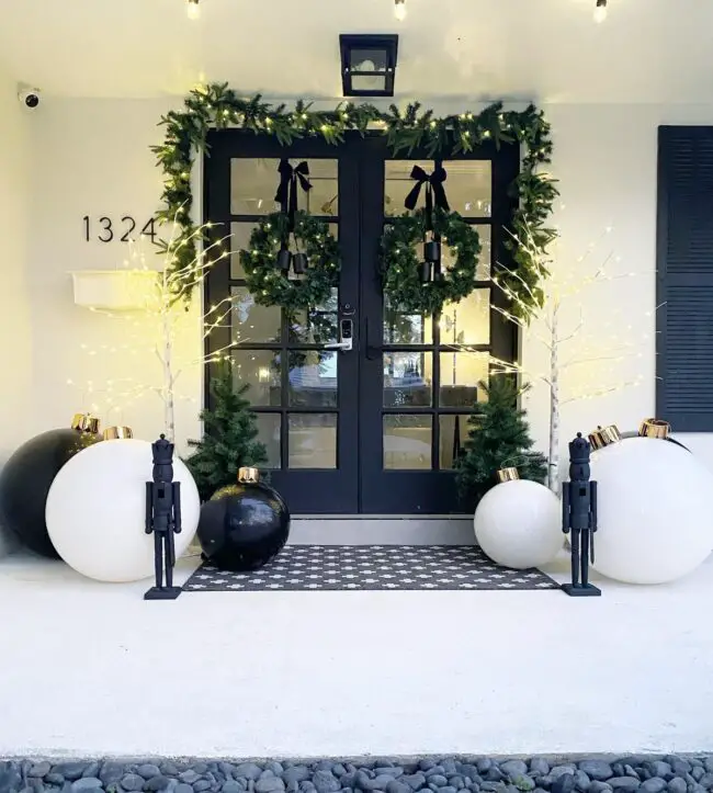 A Minimalist Holiday Entrance with Modern Decor