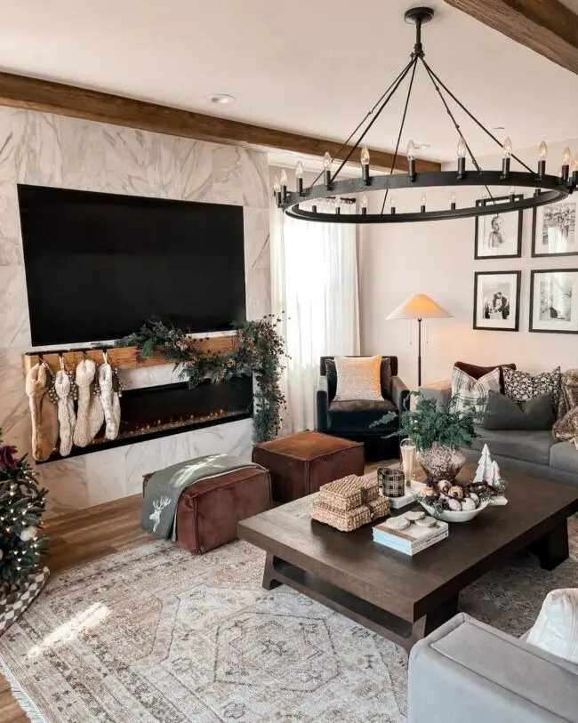 A Rustic Holiday Display with Modern Vibes