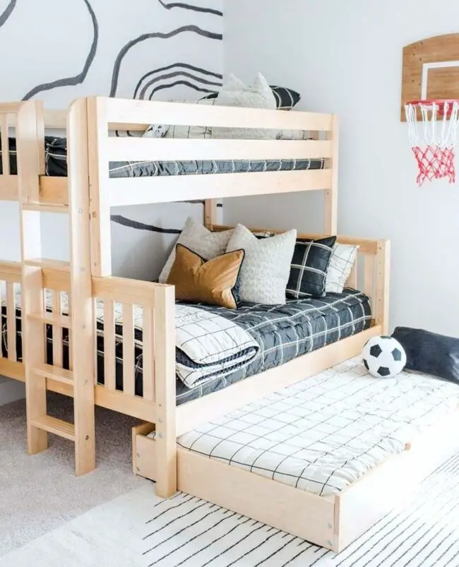 Space-Saving Triple Bunk Bed Solution