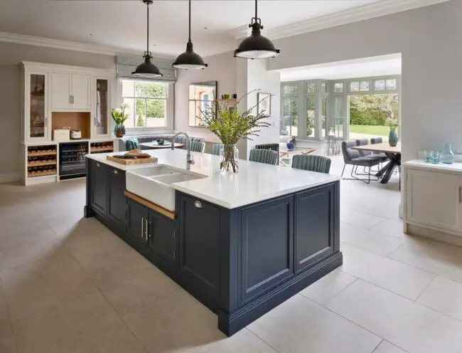 Classic Navy Island with Farmhouse Sink