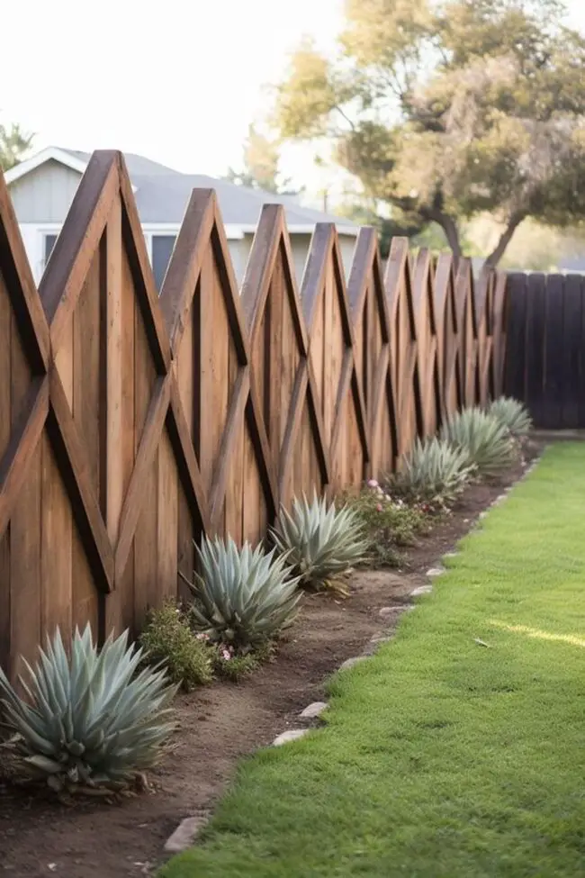 Charming Diamond Fence Design for Modern Living