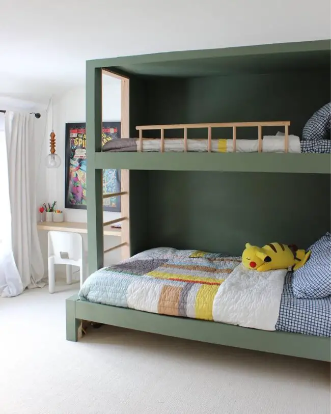 Innovative Space-Saving Bunk Bed Design