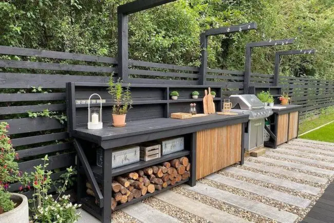 Versatile Rustic Outdoor Kitchen Design