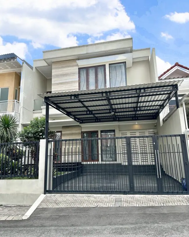 Carport With Ornamental Decorative Elements