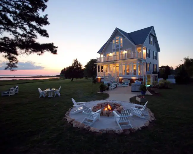 Seaside Retreat Featuring Fire Pit Ambiance